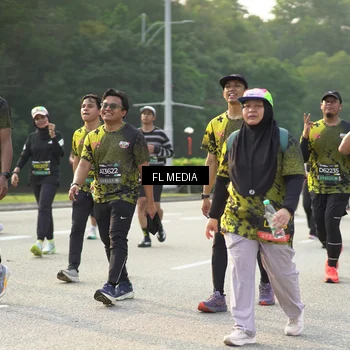 Runner Photo 6792366