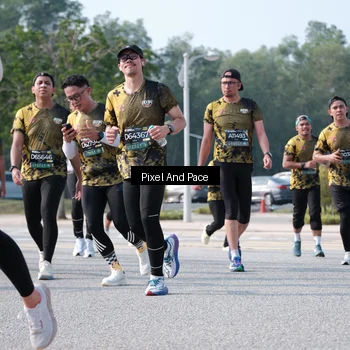 Runner Photo 6792392