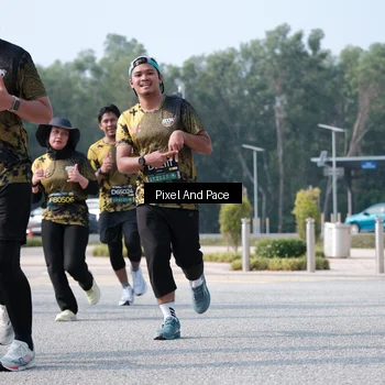 Runner Photo 6792408