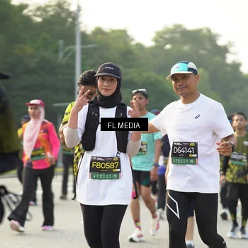 Runner Photo 6792420