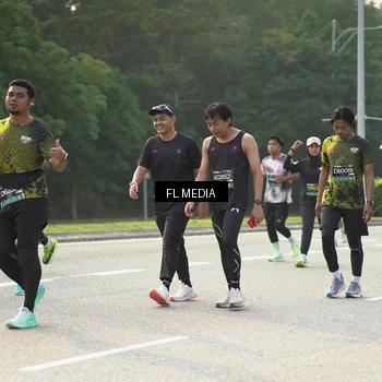 Runner Photo 6792428