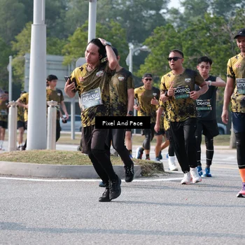 Runner Photo 6792448