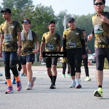 Runner Photo 6792456