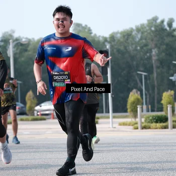 Runner Photo 6792488
