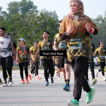 Runner Photo 6792505