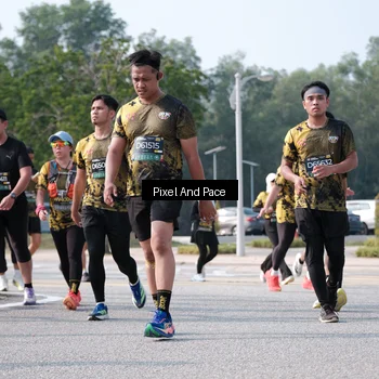 Runner Photo 6792513