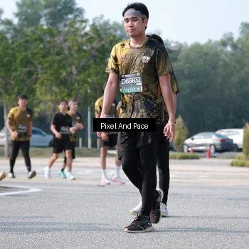 Runner Photo 6792525