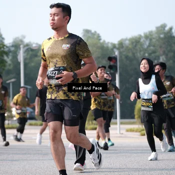 Runner Photo 6792566