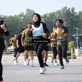 Runner Photo 6792568