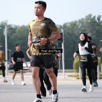 Runner Photo 6792571