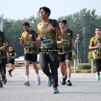 Runner Photo 6792588