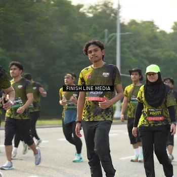 Runner Photo 6792592
