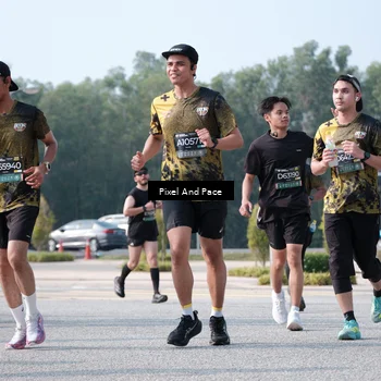 Runner Photo 6792606