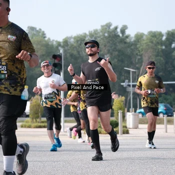 Runner Photo 6792630