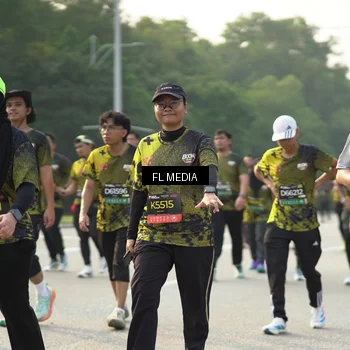 Runner Photo 6792648