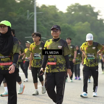 Runner Photo 6792649