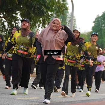 Runner Photo 6792659