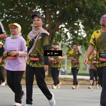 Runner Photo 6792700
