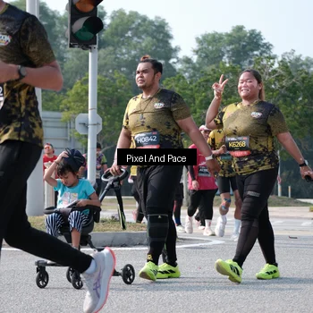 Runner Photo 6792706