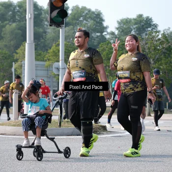 Runner Photo 6792727