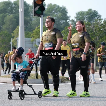 Runner Photo 6792738
