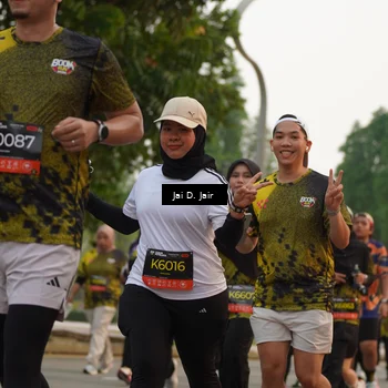 Runner Photo 6792757