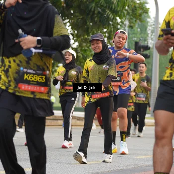 Runner Photo 6792775