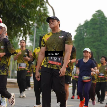 Runner Photo 6792777
