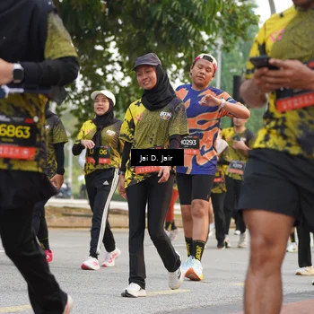 Runner Photo 6792778