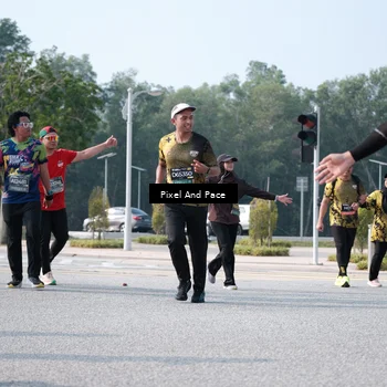 Runner Photo 6792780