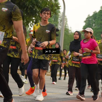 Runner Photo 6792788