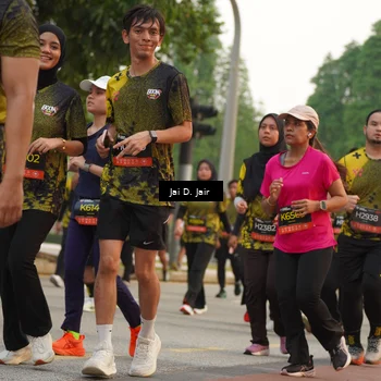 Runner Photo 6792792
