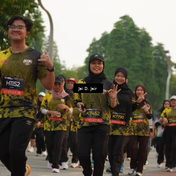 Runner Photo 6792840