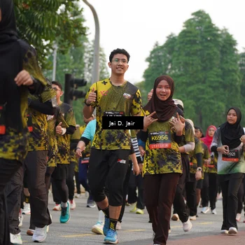 Runner Photo 6792853