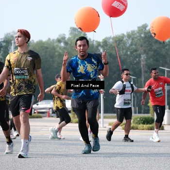 Runner Photo 6792855