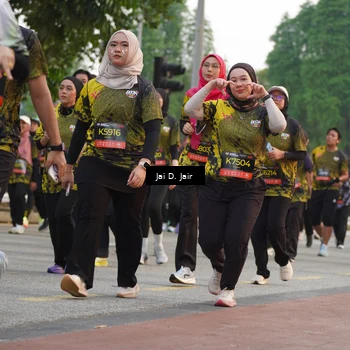Runner Photo 6792864