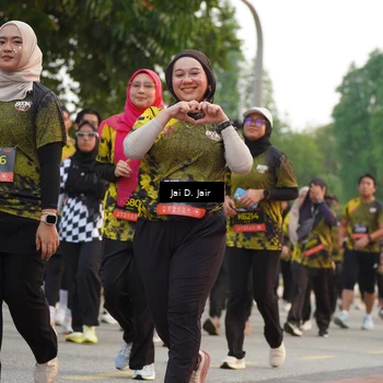 Runner Photo 6792880