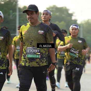 Runner Photo 6792901