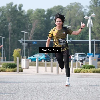 Runner Photo 6792905