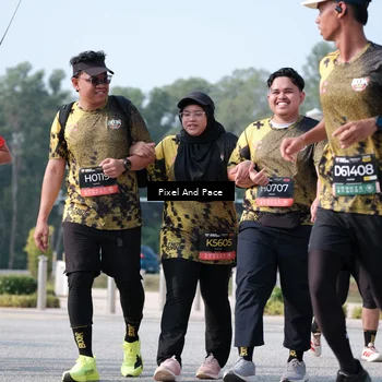 Runner Photo 6792929