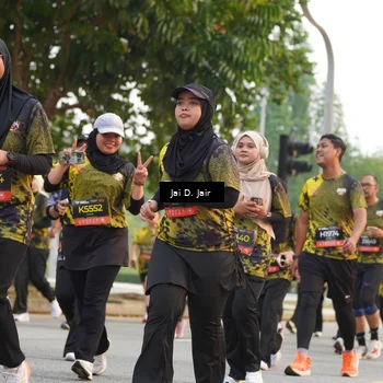 Runner Photo 6792945