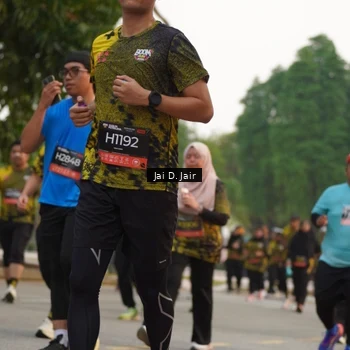 Runner Photo 6792975