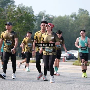 Runner Photo 6792977