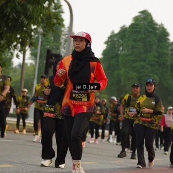 Runner Photo 6792989