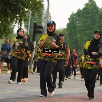 Runner Photo 6792993