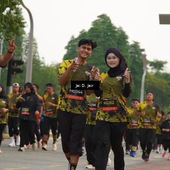 Runner Photo 6793006