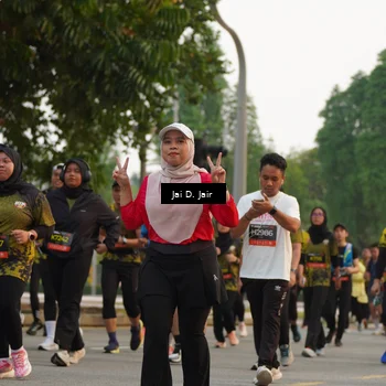 Runner Photo 6793018