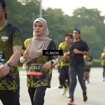 Runner Photo 6793053