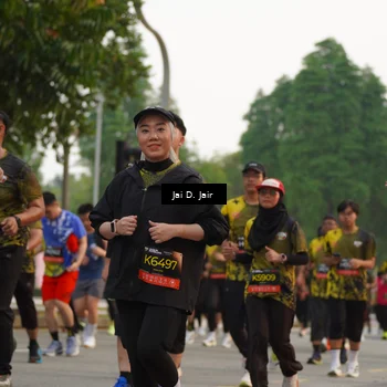 Runner Photo 6793056