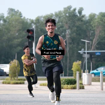 Runner Photo 6793062